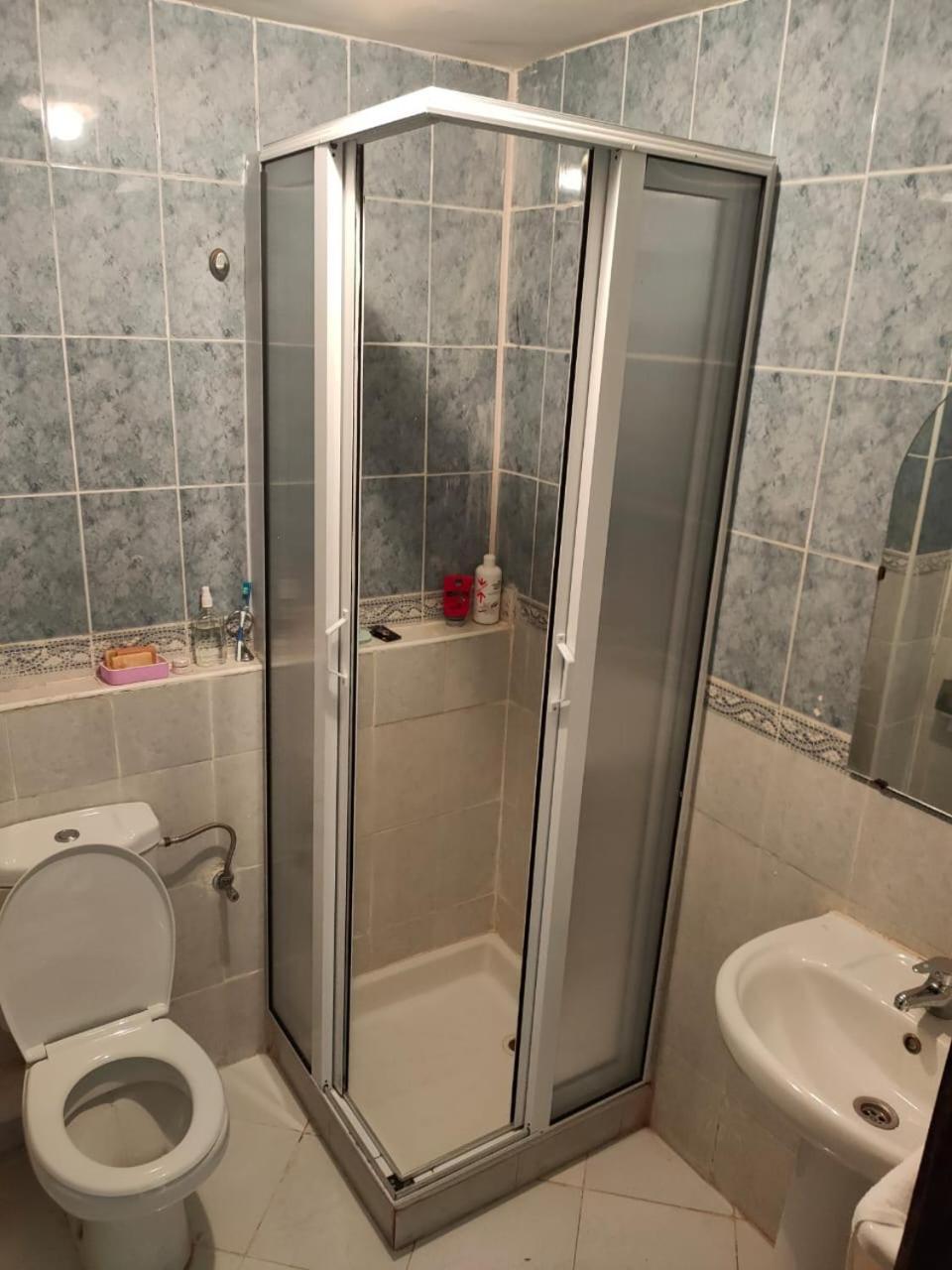 Apparemment Propre Et Bien Equipe Apartment Agadir