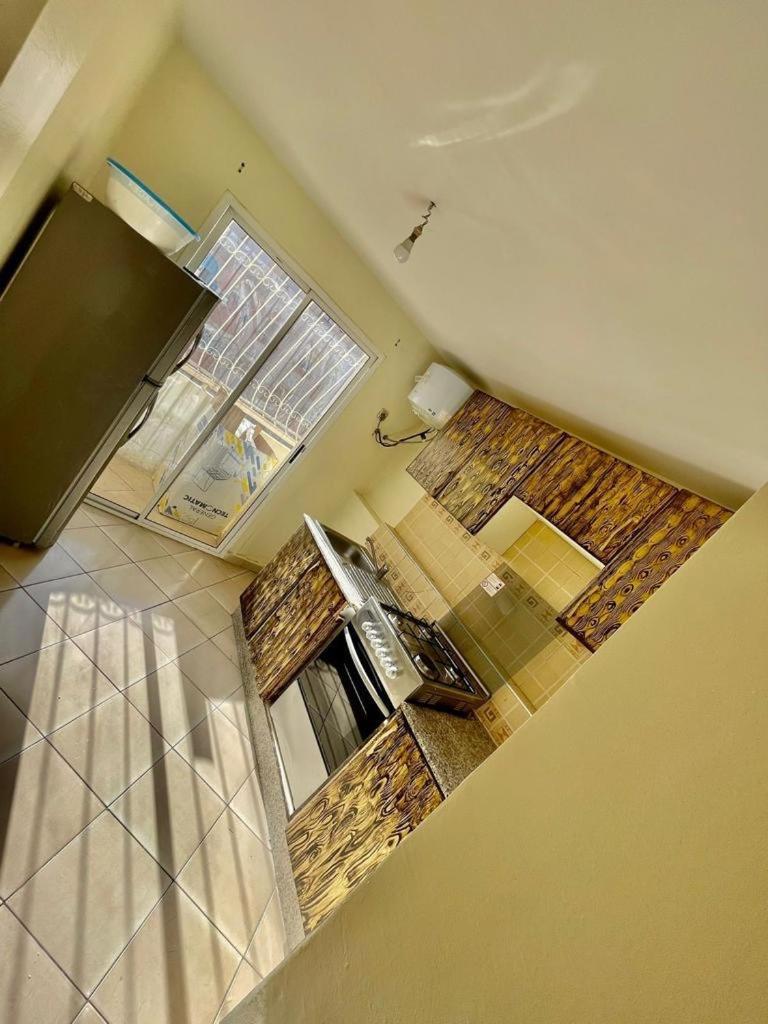 Apartment Apparemment Propre Et Bien Equipe
